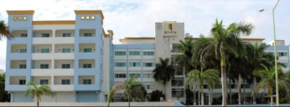 Hotel Baluartes Campeche Extérieur photo