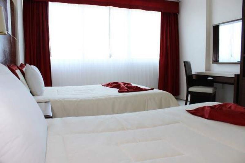 Hotel Baluartes Campeche Extérieur photo