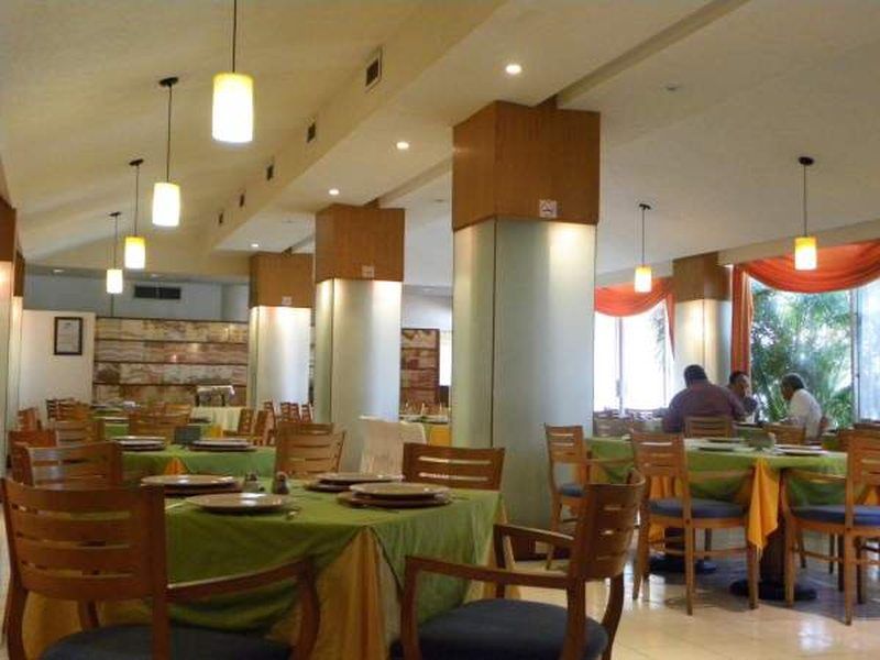 Hotel Baluartes Campeche Extérieur photo