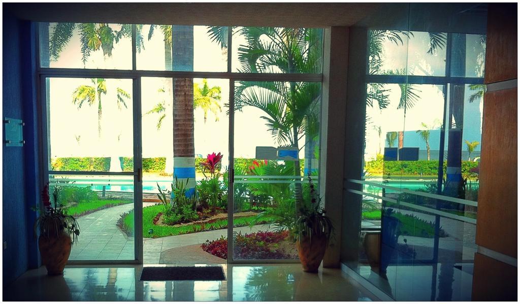 Hotel Baluartes Campeche Extérieur photo